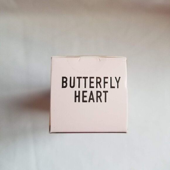 P.Louise The Finishing Touch All Over Body Glow - Butterfly Heart - Picture 4 of 9